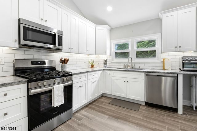 15 Profitt Ave, Springfield Twp., NJ 07081