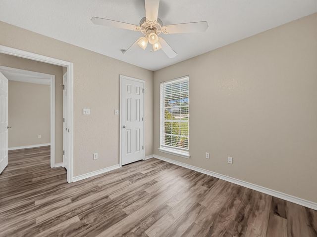 125 Barton RD, San Marcos, TX 78666
