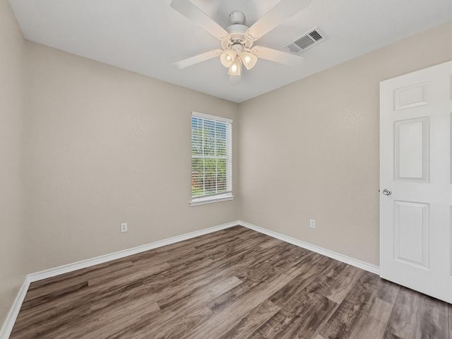 125 Barton RD, San Marcos, TX 78666