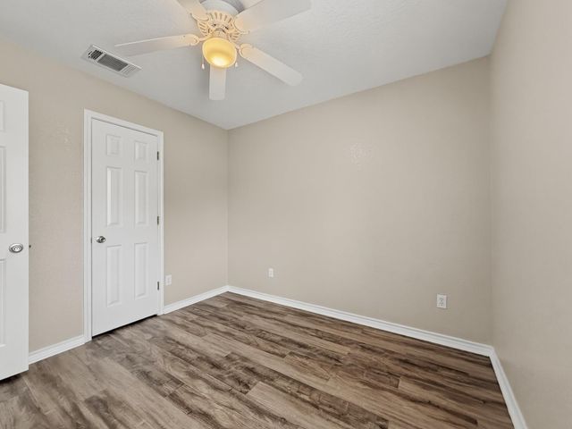 125 Barton RD, San Marcos, TX 78666
