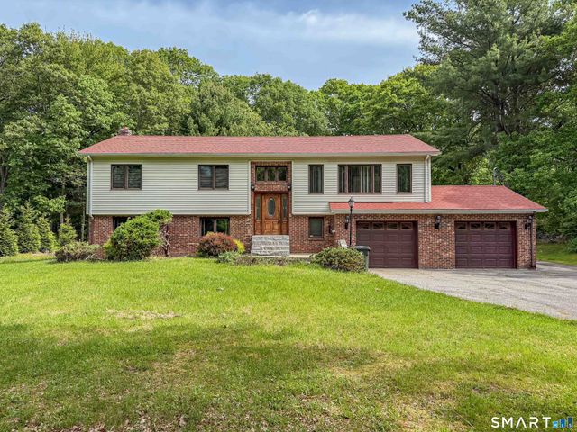 209 Cranberry Pond Road, Norwich, CT 06360