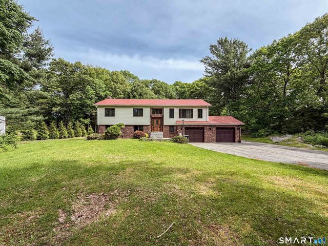 209 Cranberry Pond Road, Norwich, CT 06360