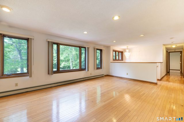 209 Cranberry Pond Road, Norwich, CT 06360