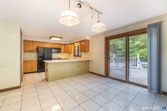 209 Cranberry Pond Road, Norwich, CT 06360