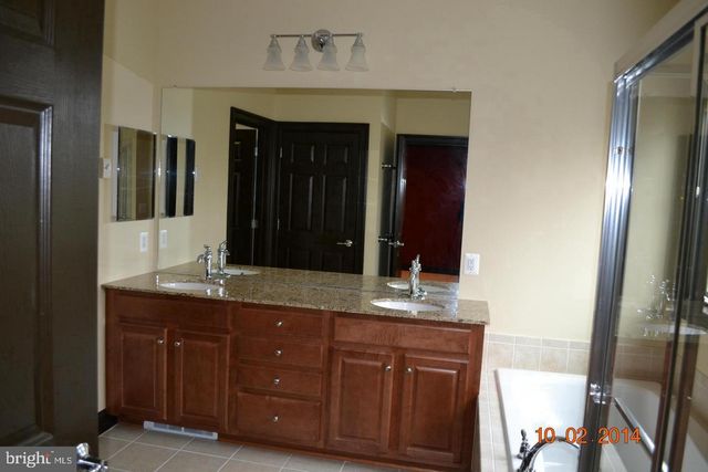 44264 PANTHER RIDGE DR, Ashburn, VA 20147