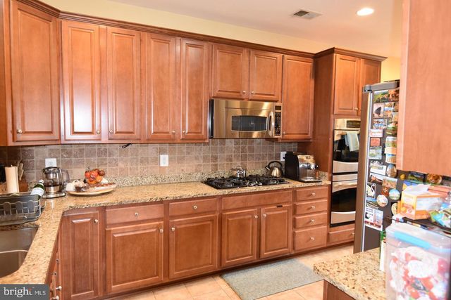 44264 PANTHER RIDGE DR, Ashburn, VA 20147