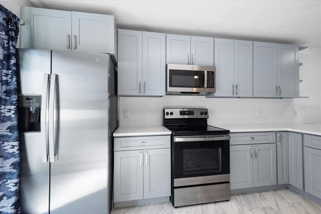 Image 12 of property listing at 3651 N GOLDENROD ROAD A101, Winter Park, FL 32792