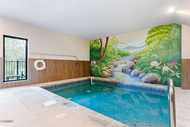 625 Summer Valley Way, Sevierville, TN 37862