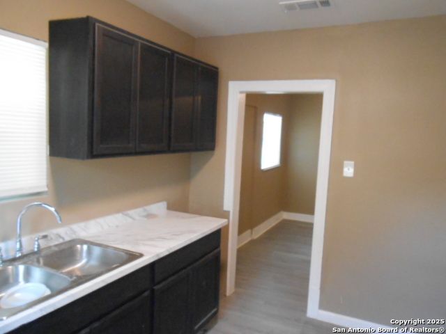 2051 Martin Luther King, San Antonio, TX 78203