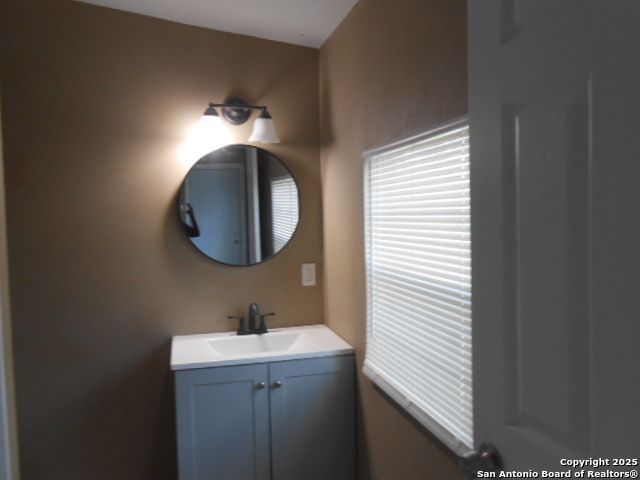 2051 Martin Luther King, San Antonio, TX 78203