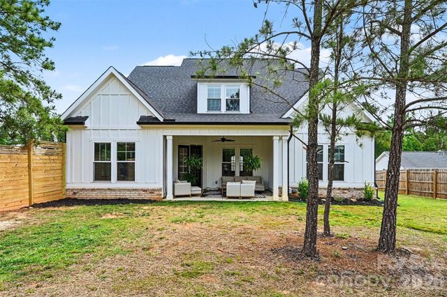 31 Ridgecrest Avenue, Peachland, NC 28133