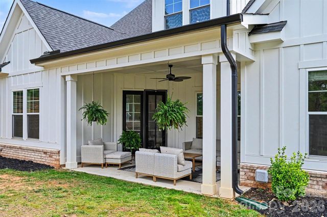 31 Ridgecrest Avenue, Peachland, NC 28133