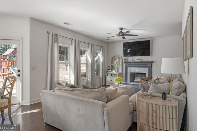 355 Fieldstone Lane, Dallas, GA 30132