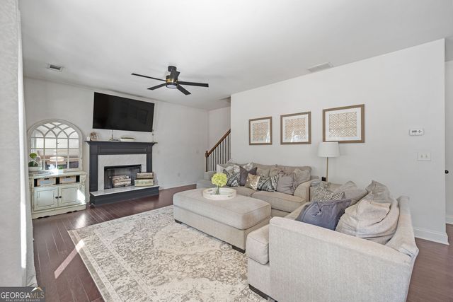 355 Fieldstone Lane, Dallas, GA 30132