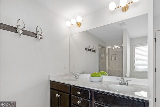 355 Fieldstone Lane, Dallas, GA 30132