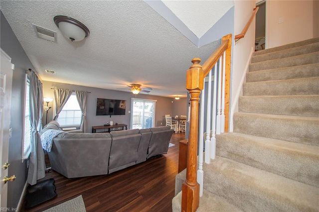 3815 Holston River Reach Apt D, Portsmouth, VA 23703