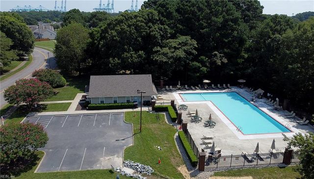 3815 Holston River Reach Apt D, Portsmouth, VA 23703