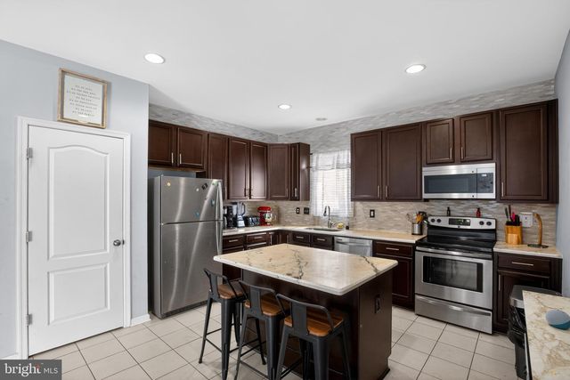 17266 DAY LILY DR, Ruther Glen, VA 22546