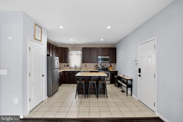 17266 DAY LILY DR, Ruther Glen, VA 22546