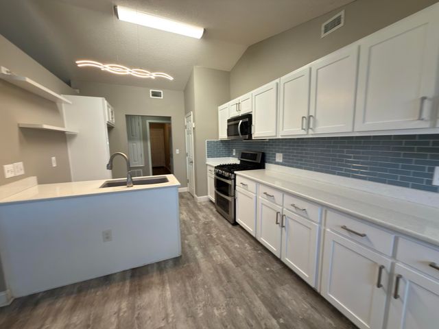 2673 Paddock Circle, Crestview, FL 32536