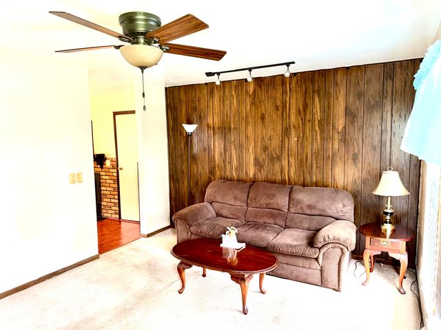774 Mohawk Drive, Lowell, IN 46356
