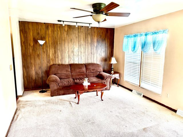 774 Mohawk Drive, Lowell, IN 46356