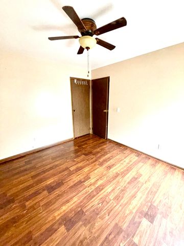 774 Mohawk Drive, Lowell, IN 46356