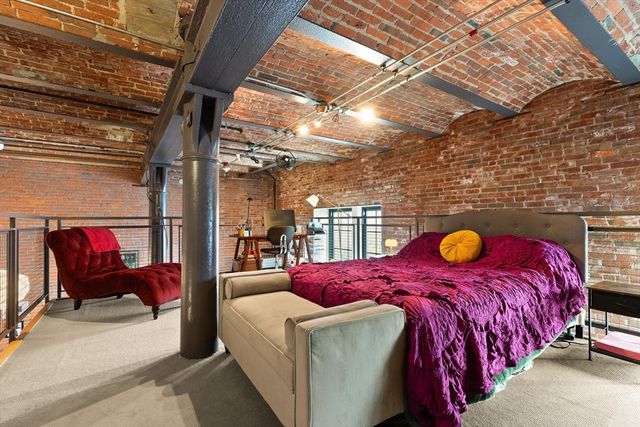 251 Heath St 205, Boston, MA 02130