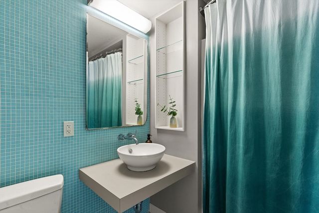 251 Heath St 205, Boston, MA 02130