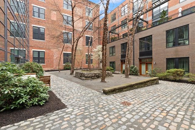 251 Heath St 205, Boston, MA 02130