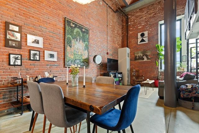 251 Heath St 205, Boston, MA 02130