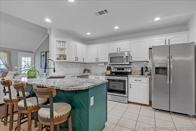 11822 N 107th East Avenue, Collinsville, OK 74021