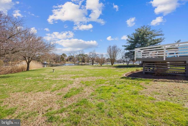 40 GREENWOOD SHLS, Grasonville, MD 21638