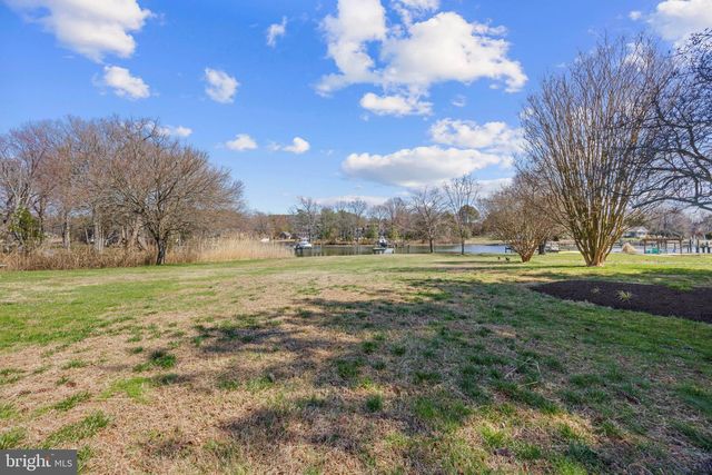 40 GREENWOOD SHLS, Grasonville, MD 21638