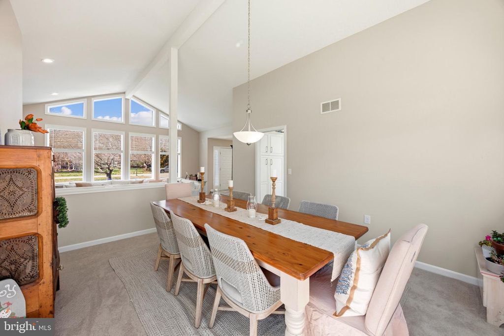 Image 12 of property listing at 40 GREENWOOD SHLS, Grasonville, MD 21638