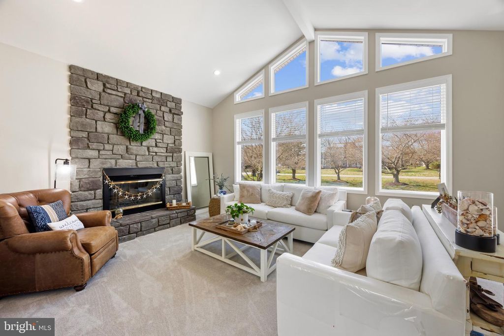 Image 2 of property listing at 40 GREENWOOD SHLS, Grasonville, MD 21638