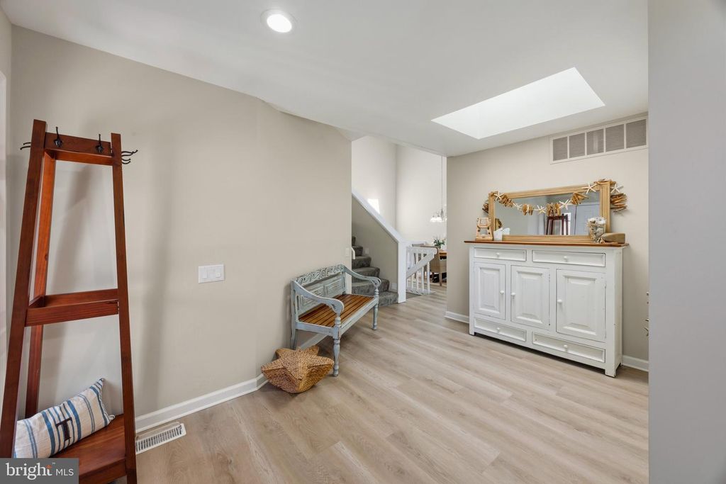 Image 20 of property listing at 40 GREENWOOD SHLS, Grasonville, MD 21638