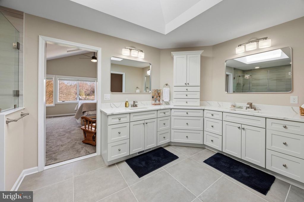 Image 27 of property listing at 40 GREENWOOD SHLS, Grasonville, MD 21638