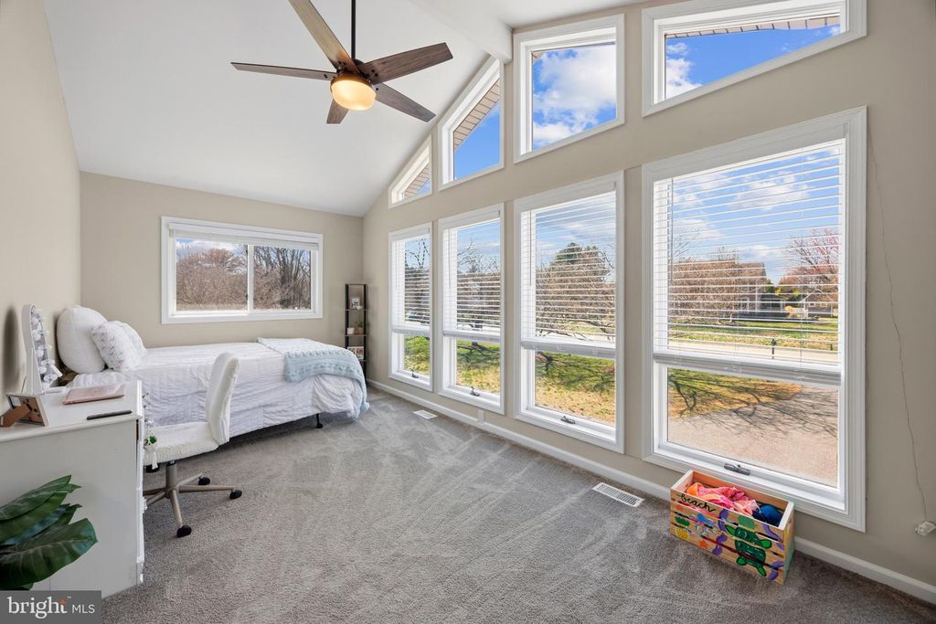 Image 29 of property listing at 40 GREENWOOD SHLS, Grasonville, MD 21638