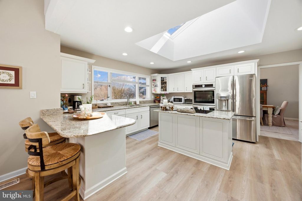 Image 6 of property listing at 40 GREENWOOD SHLS, Grasonville, MD 21638