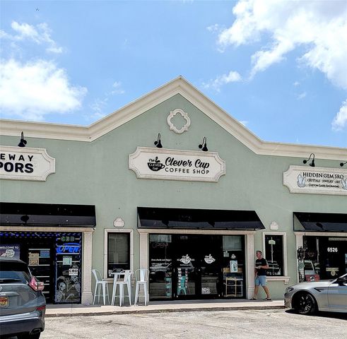 6541 GATEWAY AVENUE 6541, Sarasota, FL 34231