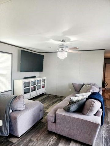 1660 Red Road, Howe, TX 75459