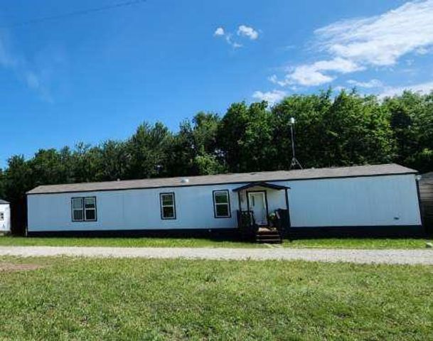 1660 Red Road, Howe, TX 75459
