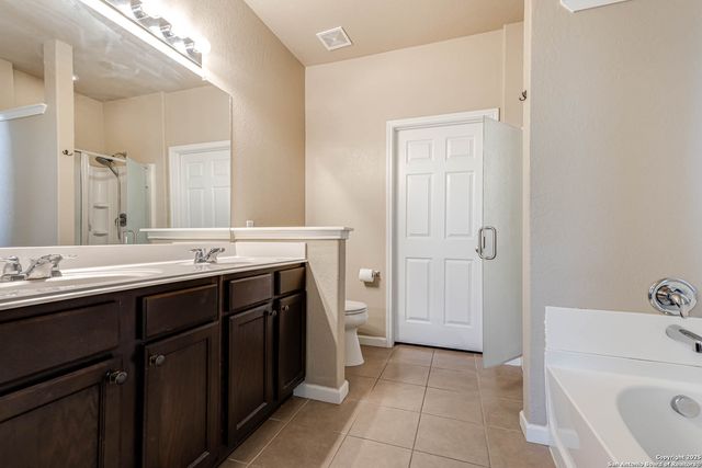 6019 JULIANS CV, San Antonio, TX 78244