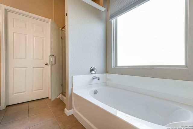 6019 JULIANS CV, San Antonio, TX 78244