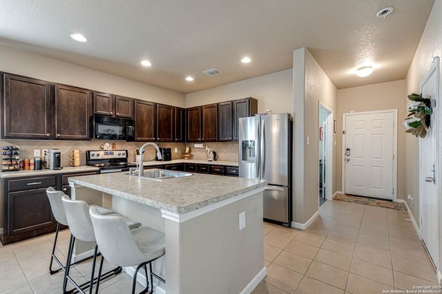 6019 JULIANS CV, San Antonio, TX 78244