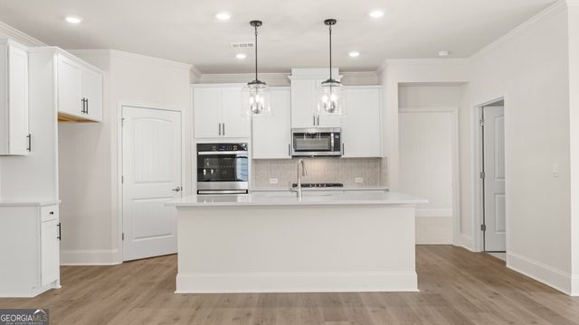 63 Lakeview Point, Dallas, GA 30157