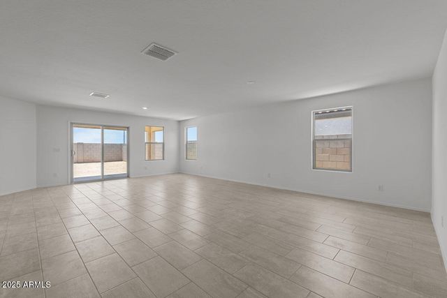 24661 W JESSICA Lane, Buckeye, AZ 85326