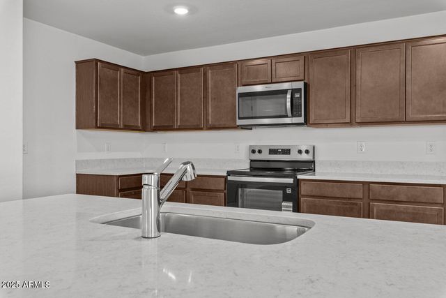 24661 W JESSICA Lane, Buckeye, AZ 85326