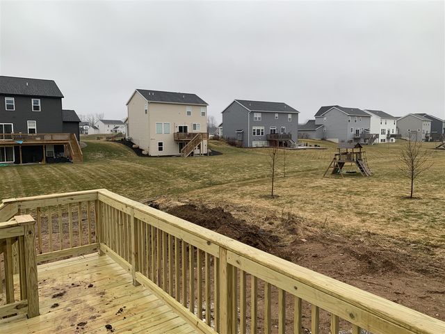 6655 Inwood Ridge Drive, Rockford, MI 49341